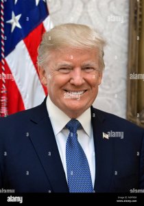 donald-trump-1946-official-white-house-portrait-of-the-45th-president-M0F9EM.jpg